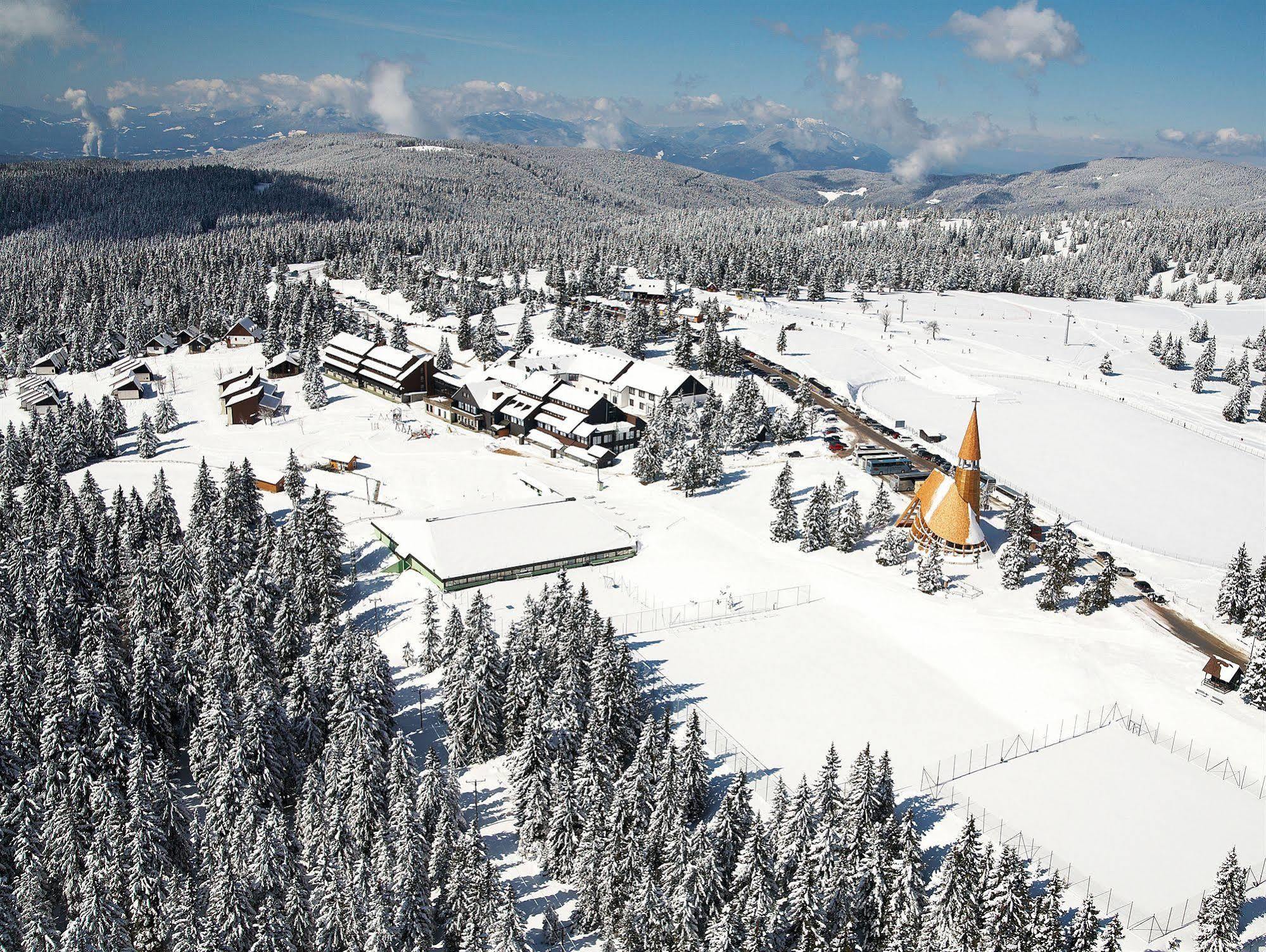 Rogla - Hotel Rogla Resnik Buitenkant foto